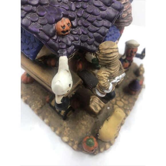 Halloween Village Spooky Hollow Haunted "Ghost Ship" Porcelain Lighted House - Picture 15 of 16